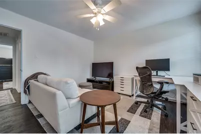 8543 Glencrest Lane, Dallas, TX 75209 - Photo 21