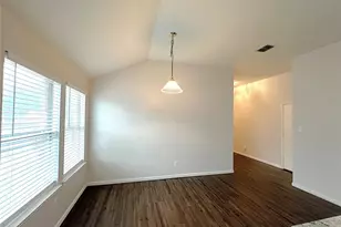 1923 Pin Oak Ln, Dallas, TX 75253 - Photo 7