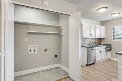 1333 Steinburg Lane, Fort Worth, TX 76134 - Photo 15