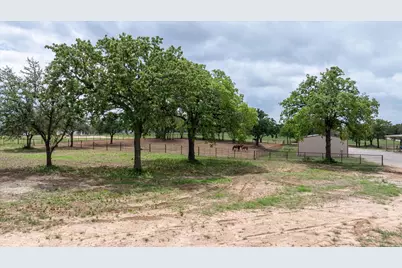 801 Purselley Pass, Weatherford, TX 76087 - Photo 5