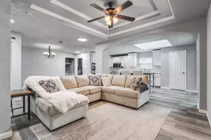 233 Willow Ridge Rd, Fort Worth, TX 76103 - Photo 5