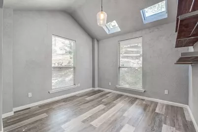 233 Willow Ridge Road, Fort Worth, TX 76103 - Photo 17