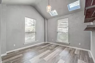 233 Willow Ridge Rd, Fort Worth, TX 76103 - Photo 17