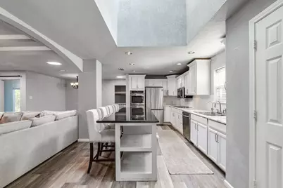 233 Willow Ridge Road, Fort Worth, TX 76103 - Photo 15