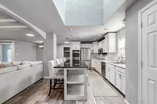 233 Willow Ridge Rd, Fort Worth, TX 76103 - Photo 15