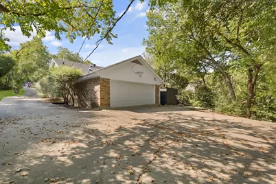 233 Willow Ridge Road, Fort Worth, TX 76103 - Photo 37