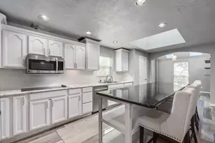 233 Willow Ridge Rd, Fort Worth, TX 76103 - Photo 11