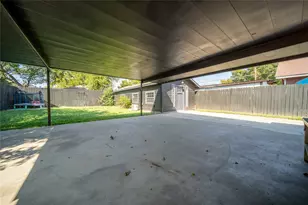 2507 Emmett St, Dallas, TX 75211 - Photo 15