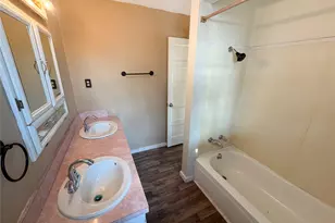 1401 Hwy 180 W, Mineral Wells, TX 76067 - Photo 17