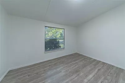 302 N Main Street, Ector, TX 75439 - Photo 13