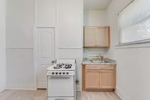 1615 Alston Ave, Fort Worth, TX 76104 - Photo 5