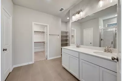 3900 Yarrow Drive, Denton, TX 76226 - Photo 5