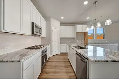 3900 Yarrow Drive, Denton, TX 76226 - Photo 3