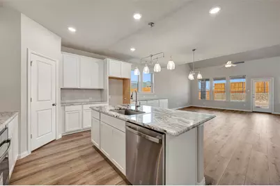 3900 Yarrow Drive, Denton, TX 76226 - Photo 9