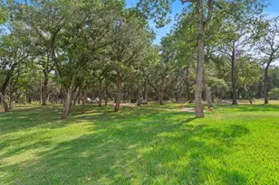 1092 Century Oaks Dr, China Spring, TX 76633 - Photo 35