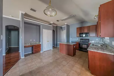 8115 Guadalupe Road, Arlington, TX 76002 - Photo 11