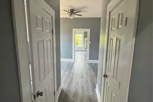 209 N Abbott St, Hillsboro, TX 76645 - Photo 7