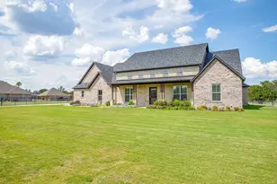 420 Cattlebaron Parc Dr, Fort Worth, TX 76108 - Photo 5