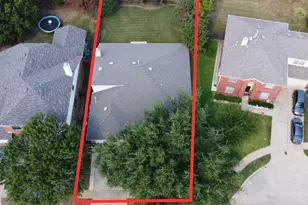 304 E Clover Park Dr, Fort Worth, TX 76140 - Photo 9