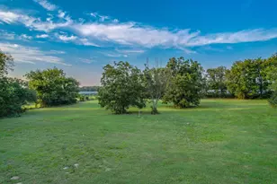 212 Country Ln, Malakoff, TX 75148 - Photo 5