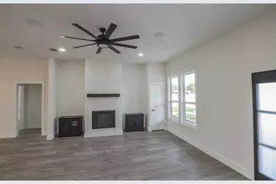 212 Country Lane, Malakoff, TX 75148 - Photo 17