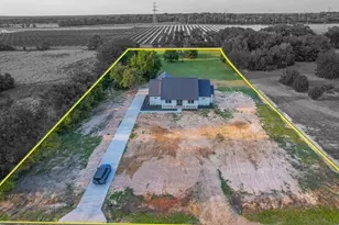 212 Country Ln, Malakoff, TX 75148 - Photo 11