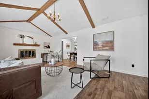 319 Sleepy Top Dr, Glenn Heights, TX 75154 - Photo 7