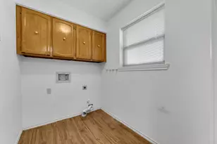 3401 Colonial Dr, Rowlett, TX 75088 - Photo 11