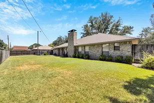 3401 Colonial Dr, Rowlett, TX 75088 - Photo 23