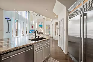 3917 Autumn Ln, Bedford, TX 76021 - Photo 13