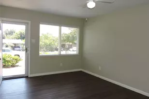 11927 Hoblitzelle Dr, Dallas, TX 75243 - Photo 3