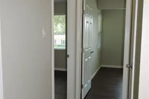 11927 Hoblitzelle Dr, Dallas, TX 75243 - Photo 19