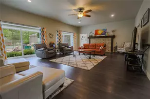 510 9th St, Terrell, TX 75160 - Photo 11