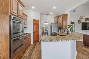 112 Blue Ribbon Ln, Stephenville, TX 76401 - Photo 11