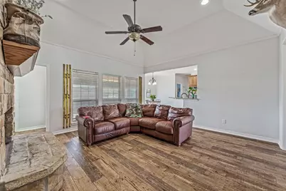 112 Blue Ribbon Lane, Stephenville, TX 76401 - Photo 9