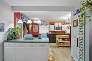 348 Sam Houston St, Mineral Wells, TX 76067 - Photo 3