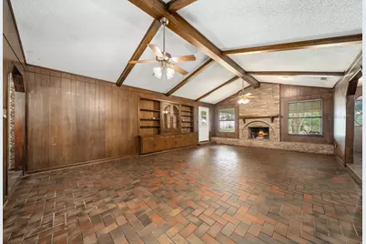 821 E Stegall Road, Robinson, TX 76706 - Photo 13