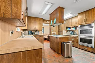 821 E Stegall Rd, Robinson, TX 76706 - Photo 17