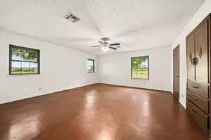 821 E Stegall Rd, Robinson, TX 76706 - Photo 19