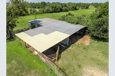 821 E Stegall Road, Robinson, TX 76706 - Photo 11