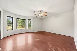 821 E Stegall Rd, Robinson, TX 76706 - Photo 21