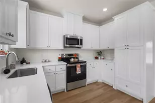 103 Hill Shadow Ln, Whitney, TX 76692 - Photo 11