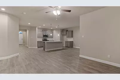 1312 Bristol Way, Granbury, TX 76048 - Photo 9