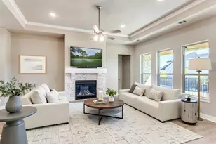 901 Capella Ln, Mansfield, TX 76063 - Photo 3