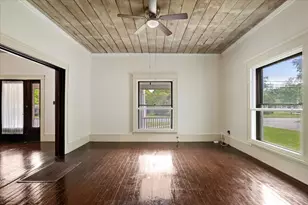 701 E Main St, Whitesboro, TX 76273 - Photo 7