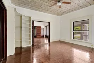 701 E Main St, Whitesboro, TX 76273 - Photo 9