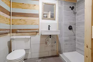 701 E Main St, Whitesboro, TX 76273 - Photo 39