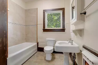 701 E Main Street, Whitesboro, TX 76273 - Photo 25