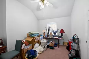 420 Meadow Crest Dr, Azle, TX 76020 - Photo 21