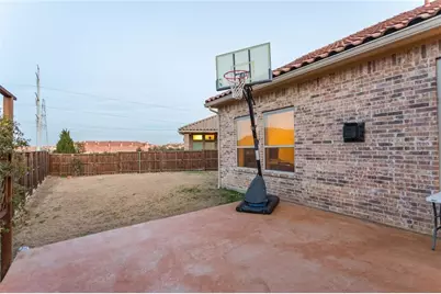 423 Palacio Street, Irving, TX 75039 - Photo 3